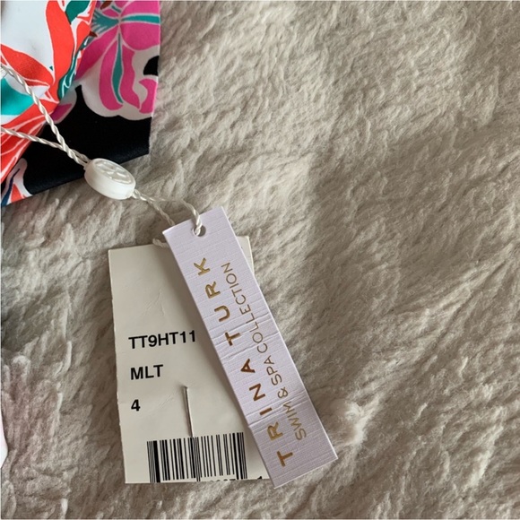 NWT Trina Turk off shoulder one piece - Picture 5 of 7